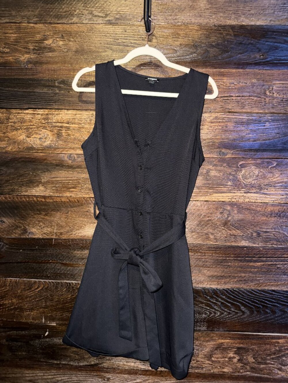 Women's size M Express sleeveless button down romper